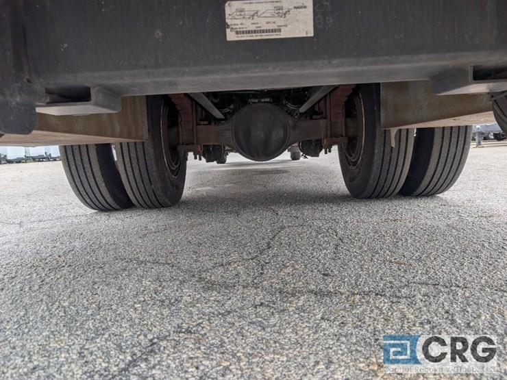 2018-ford-f650-image-11