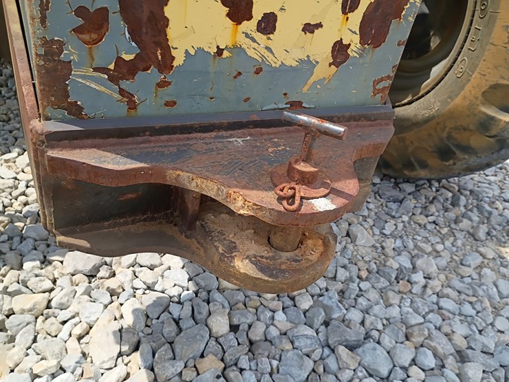 2004-jlg-g6-42a-image-58