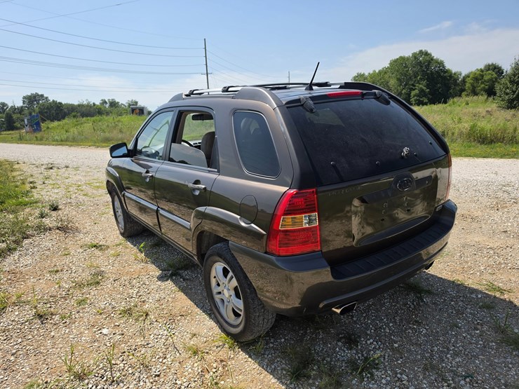 2005-kia-sportage-image-9