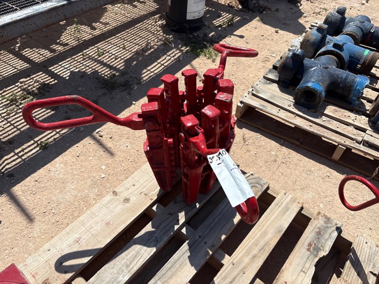 9-segment-drill-collar-slips-image-1