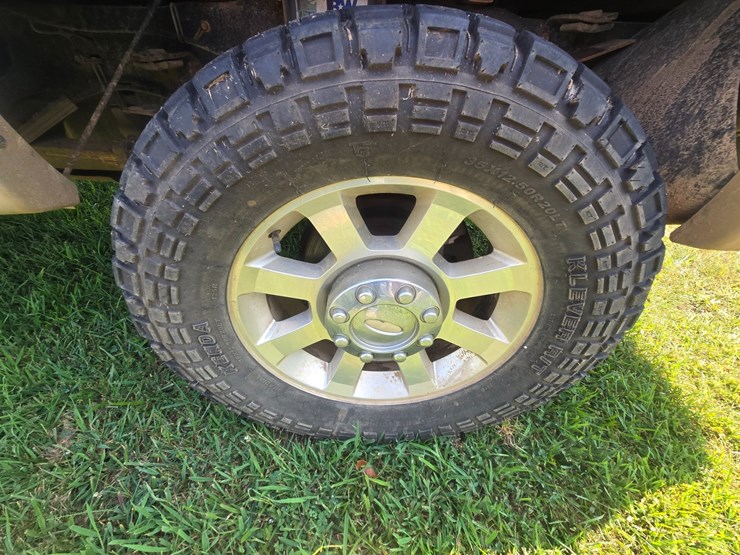 2010-ford-f350-image-41