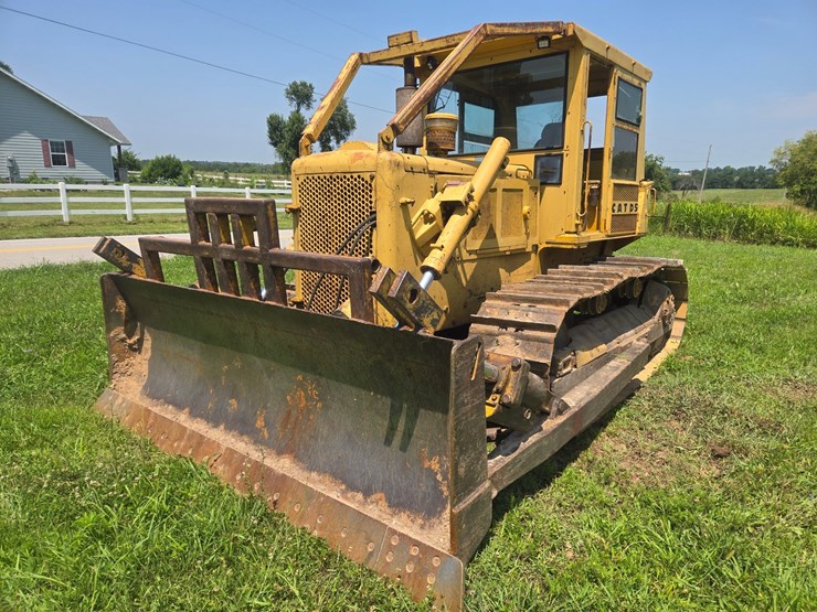 caterpillar-d5-image-1