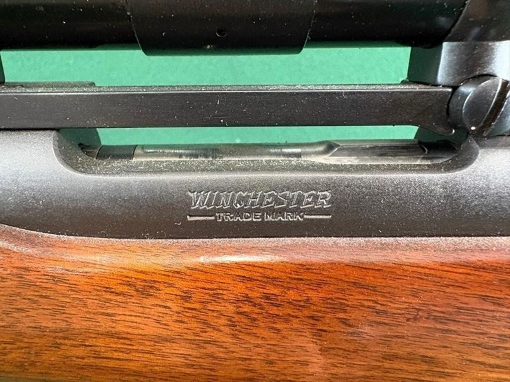 winchester-mdl.70-220-swift-rifle-image-18