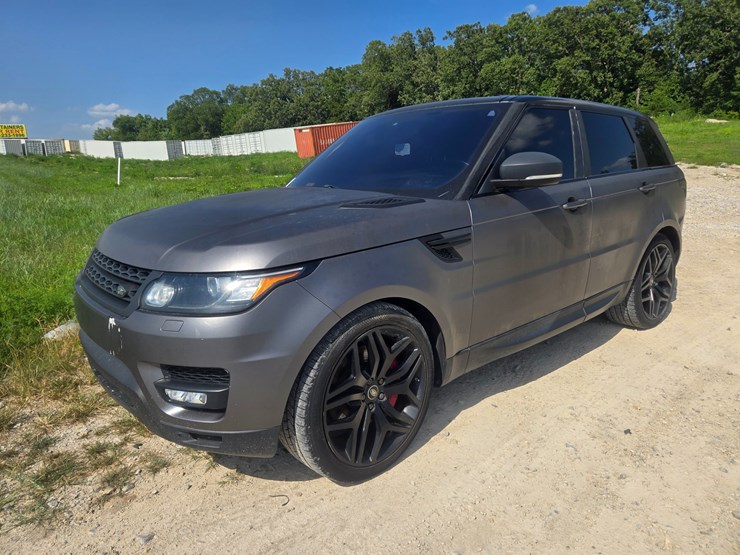 2016-land-rover-range-rover-image-2