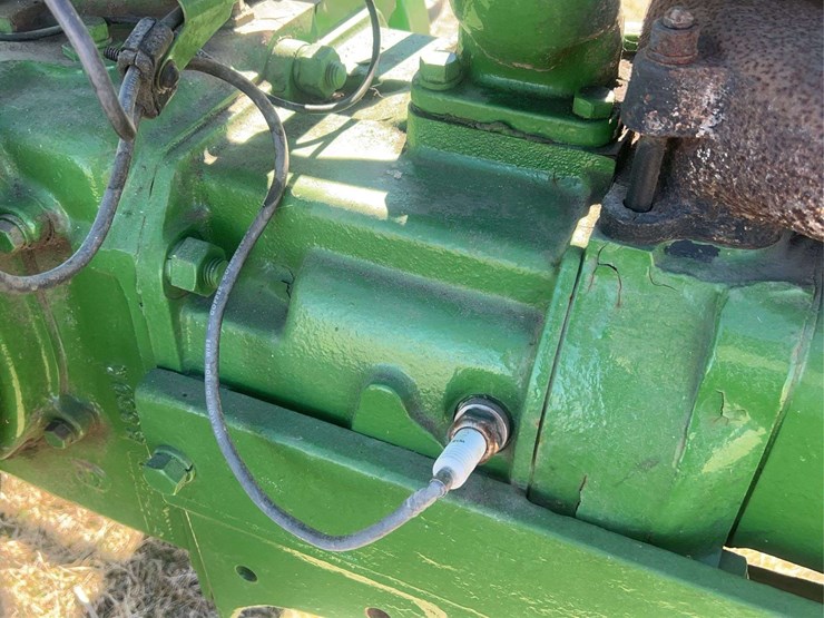 john-deere-model-b-image-24