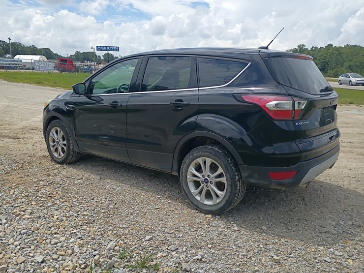 2017-ford-escape-image-4