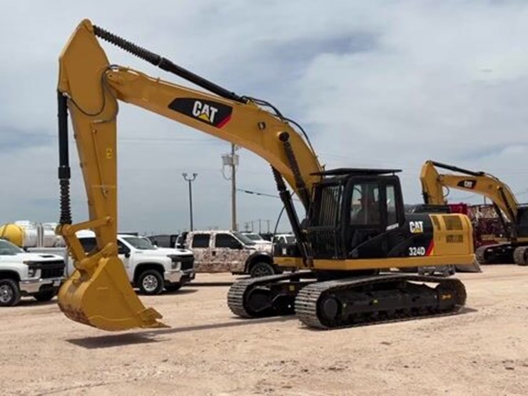 caterpillar-324d-image-1