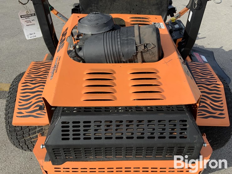 2024-massey-ferguson-730-image-19