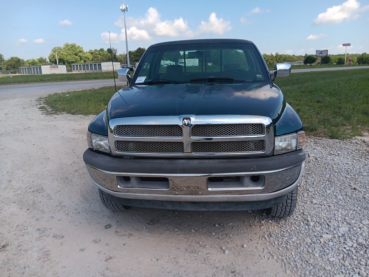 1994-dodge-ram-2500-image-15