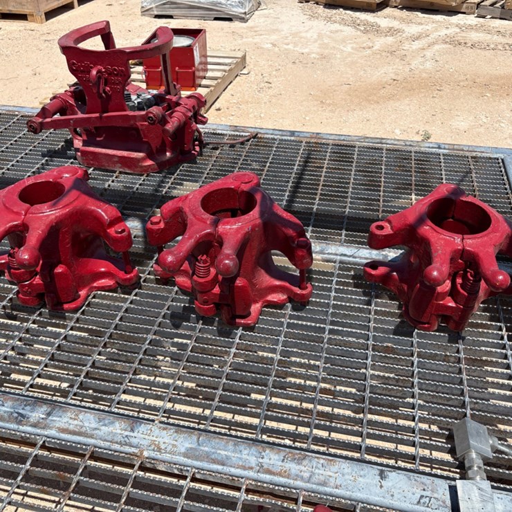 (3x$) 40 ton elevators, 4” 5” & 5-1/2”