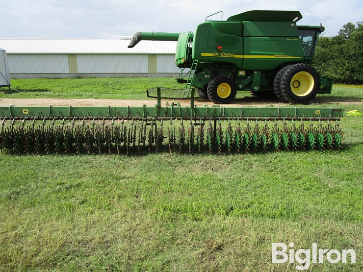 john-deere-400-image-6