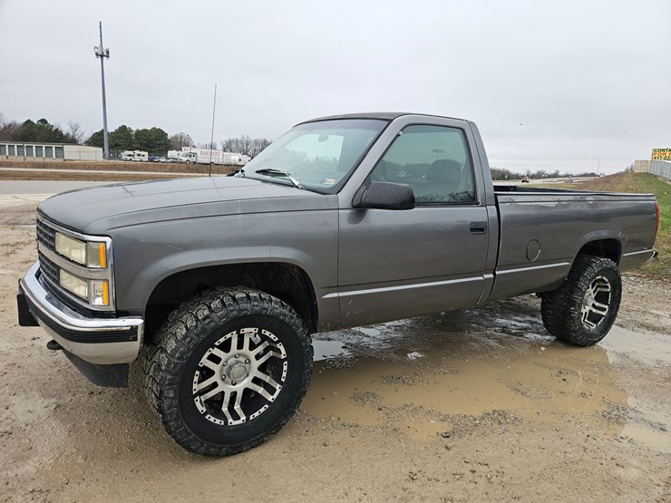 1990-chevrolet-k1500-image-3