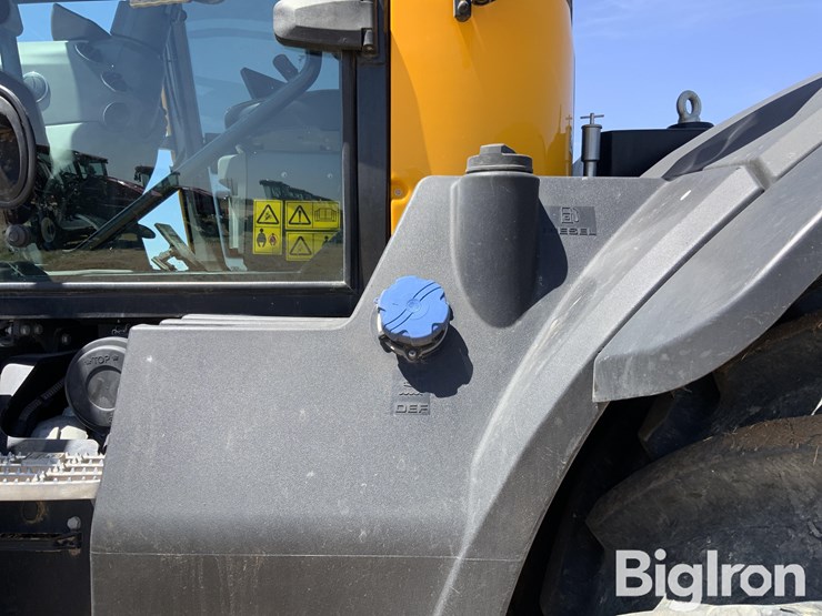2023-jcb-fastrac-8330t4fcc-4wd-tractor-image-10