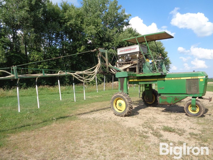 john-deere-6000-image-15