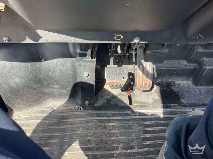 2018-kubota-rtv-x900-image-16