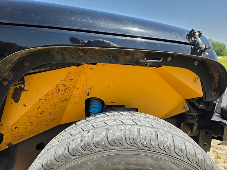 2015-jeep-wrangler-image-57
