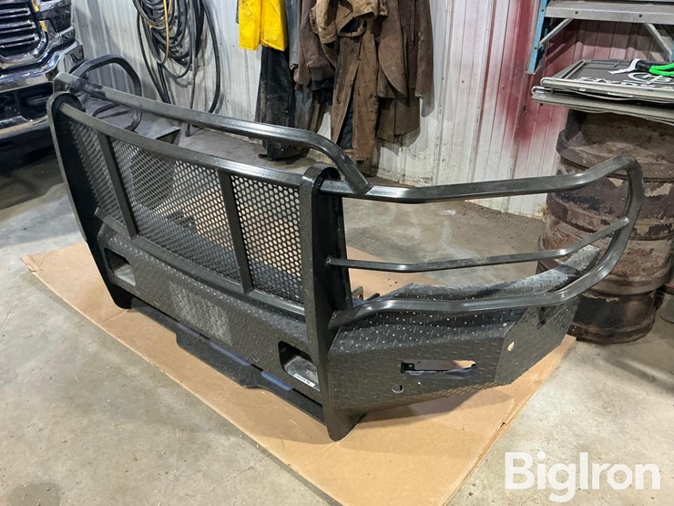 2020-dodge-3500-image-1