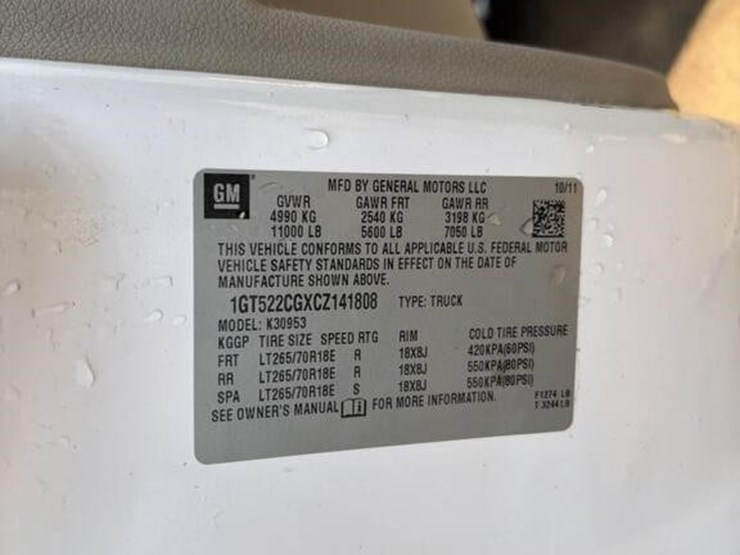 2012-gmc-sierra-3500-image-22