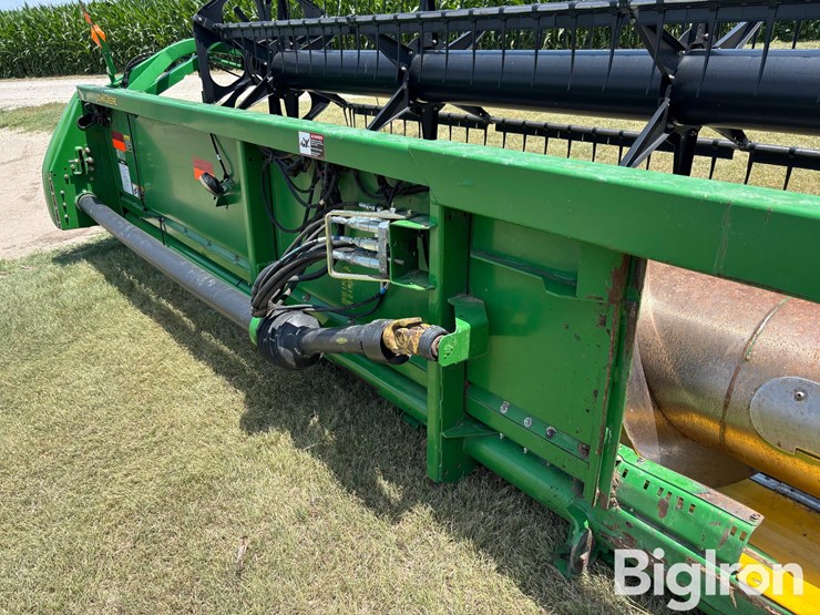 2011-john-deere-630f-image-10