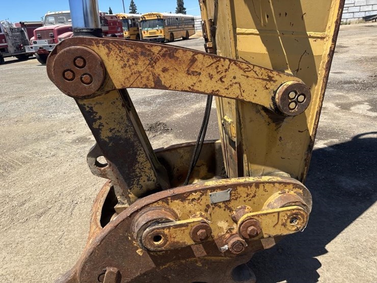 caterpillar-345c-image-11