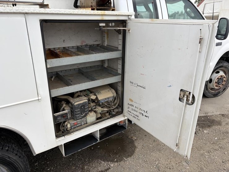 2003-ford-f450-xl-image-12