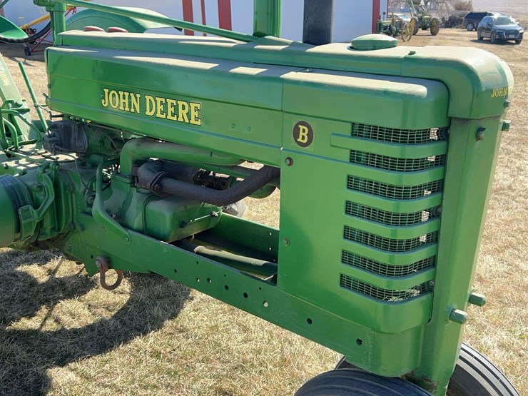 john-deere-model-b-image-10