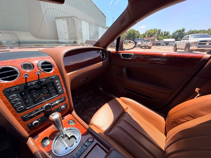 #24158-•-2007-bentley-continental-passenger-car-image-30