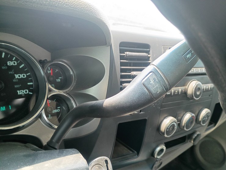 2008-chevrolet-silverado-3500-image-50