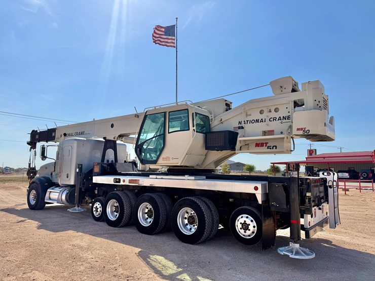 2015-peterbilt-367-image-8