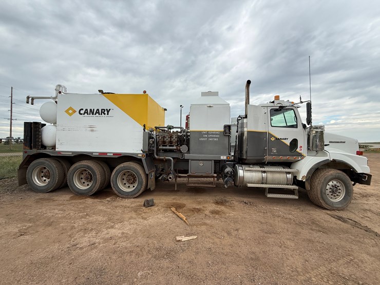 2014-western-star-4900-image-4