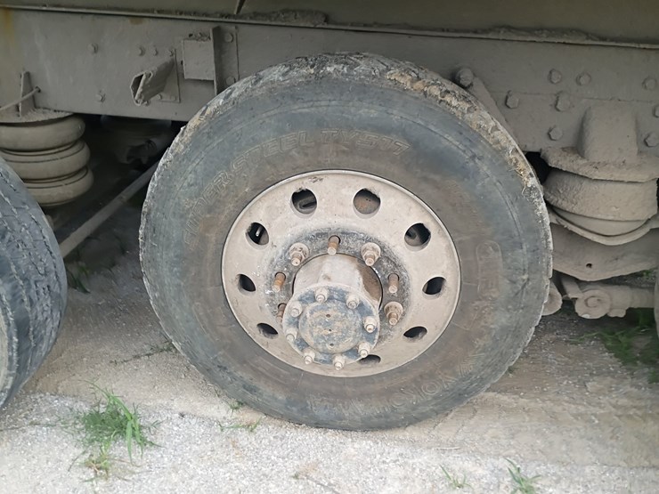 1999-kenworth-w900-image-90
