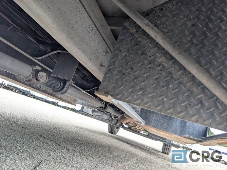 2010-ford-f650-image-10