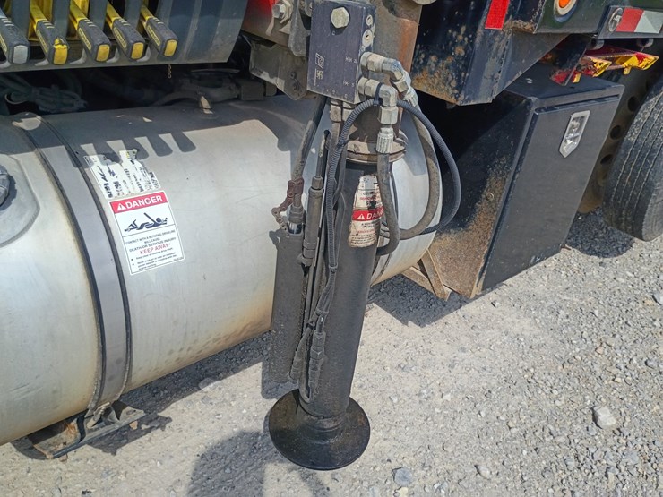 2012-kenworth-t370-image-81