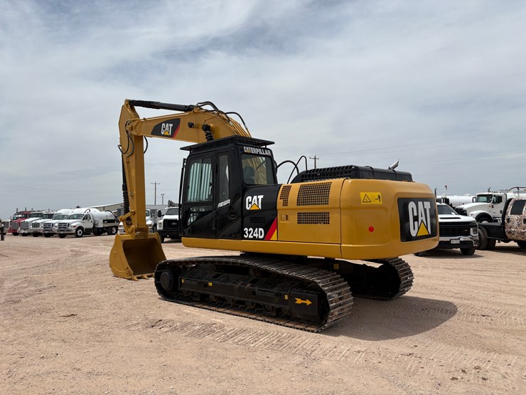 caterpillar-324d-image-3