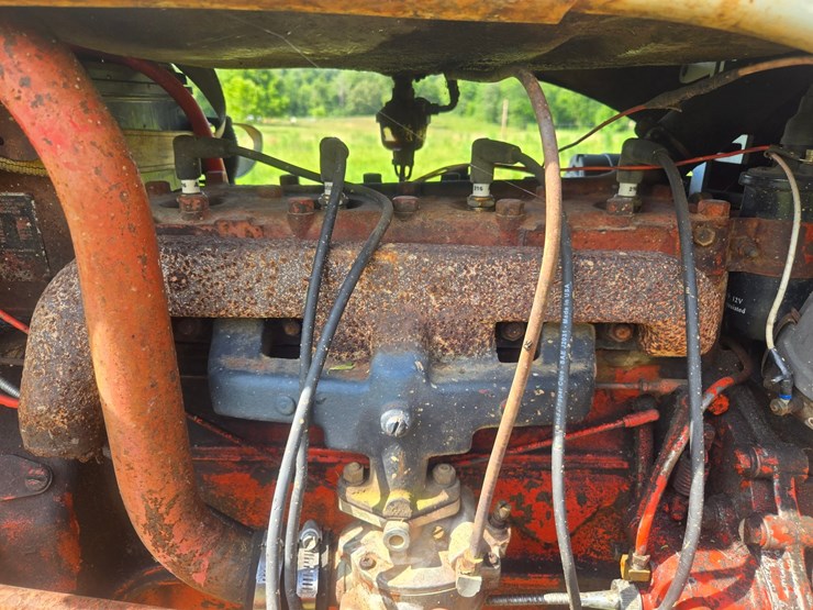 1950-ford-8n-image-16
