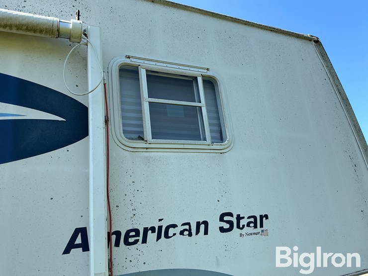 2002-american-star-asfw32rlsb-5th-wheel-camper-image-16