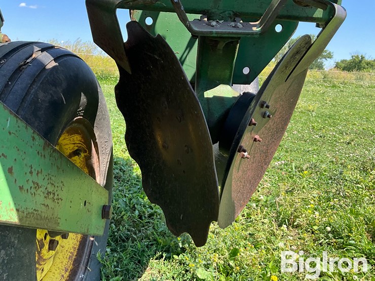 john-deere-7000-image-19