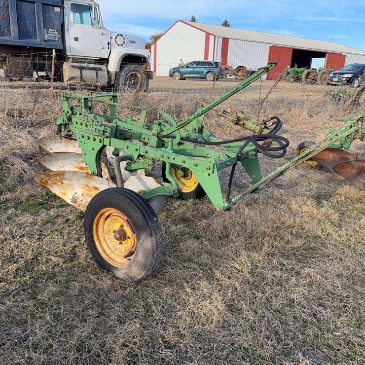 John Deere Pull Type Three Bottom Plow