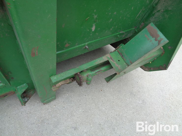 john-deere-444-image-9