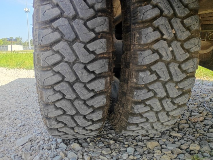 2003-dodge-ram-3500-image-92