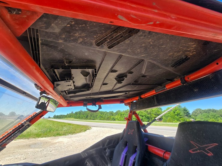 #24985-•-2021-can-am-1000-side-by-side-image-27