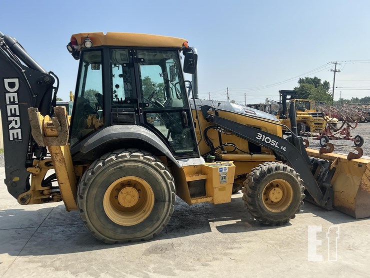 2017-deere-310sl-image-5