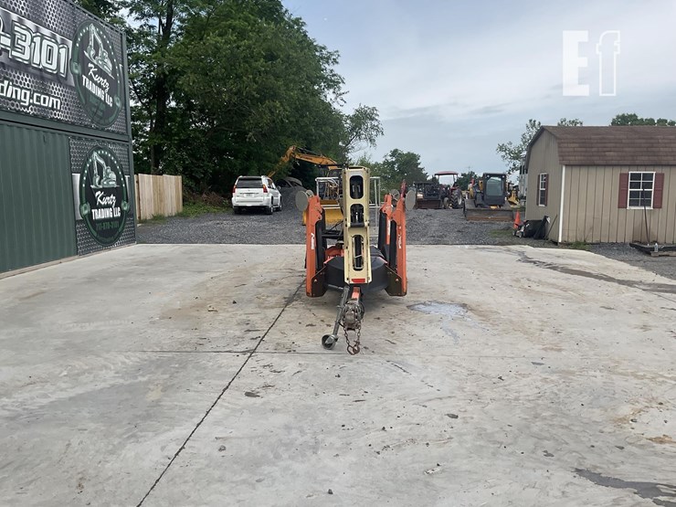 2005-jlg-t350-image-7