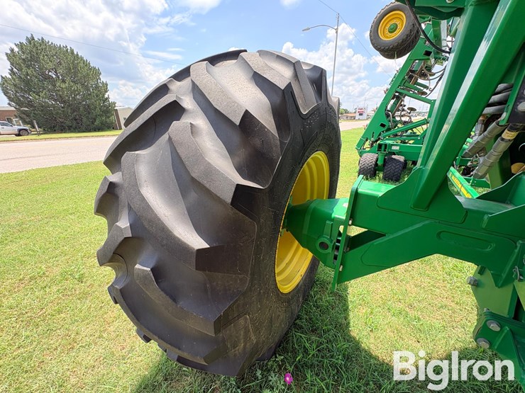 2014-john-deere-1890-image-16