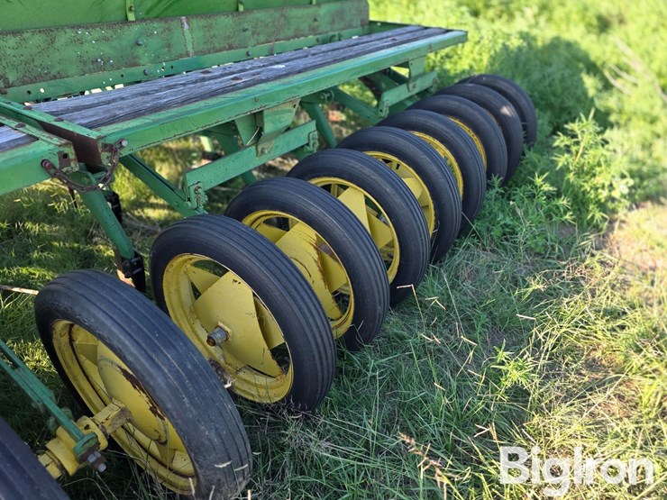 john-deere-lz812-image-10