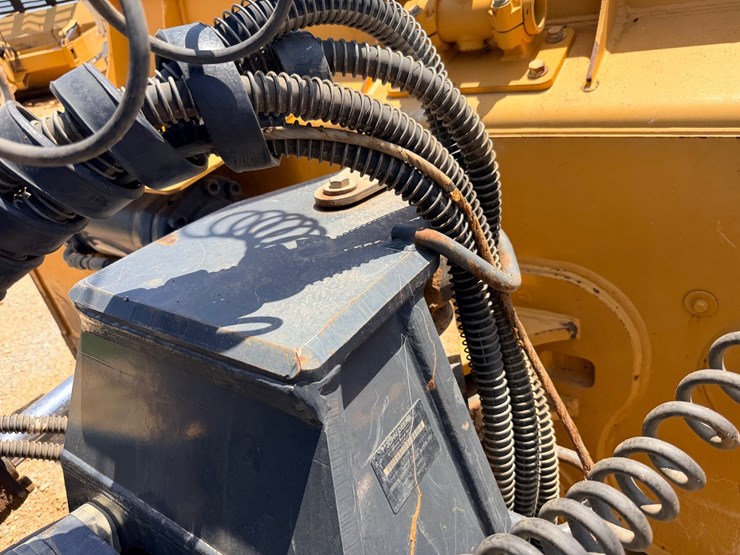 2017-deere-950k-image-185