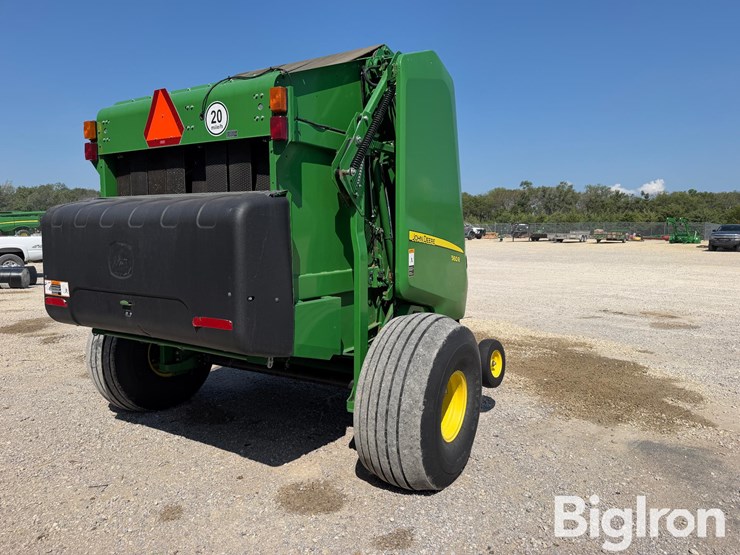 2021-john-deere-560r-image-5
