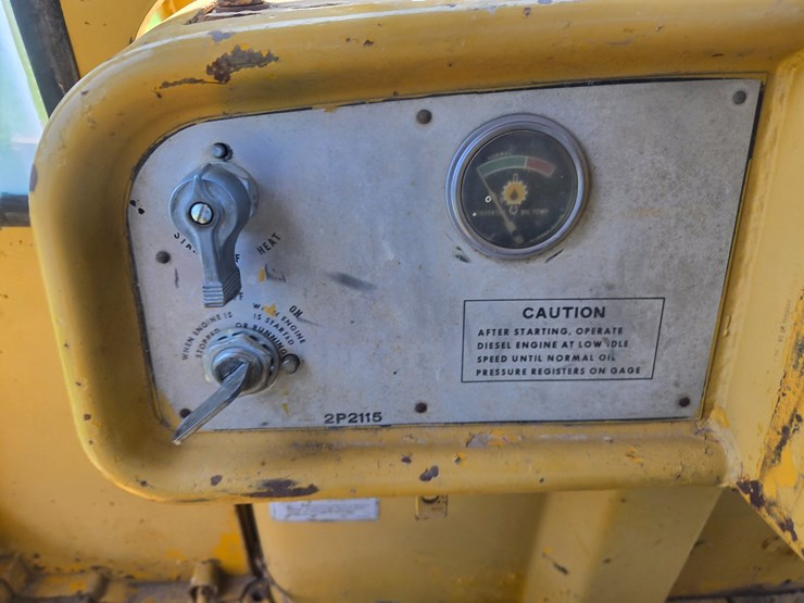 caterpillar-d5-image-44