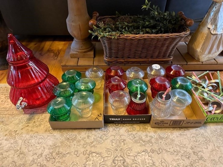 christmas-punch-set-image-1