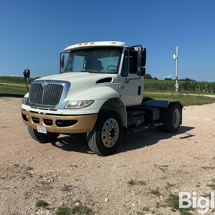 2007 INTERNATIONAL DURASTAR 4400
